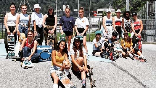 Bild1-2-527x300 Gruppenfoto